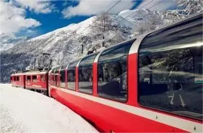 弧形全景觀光車廂